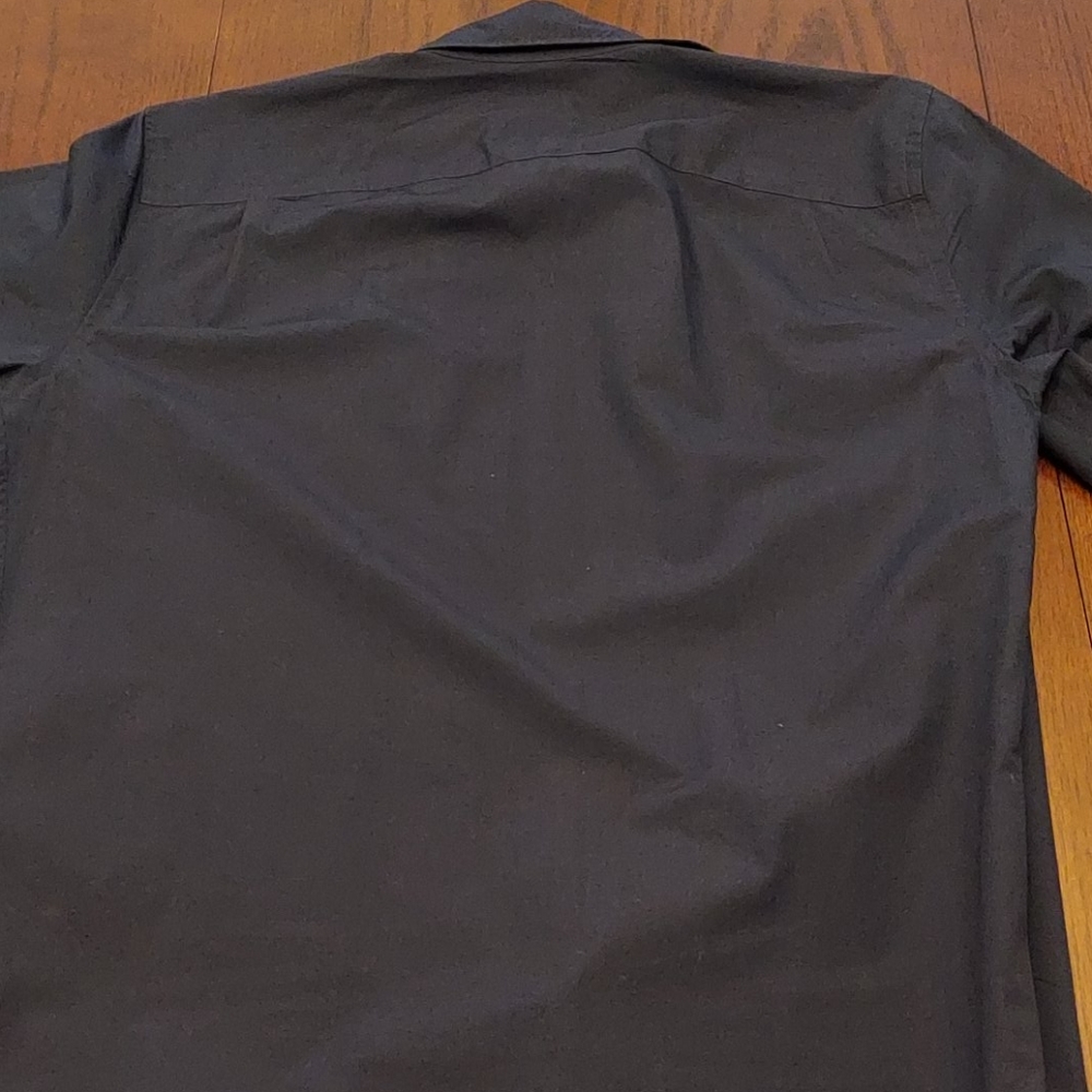 GAP Lived In Button Up - Picture 3 of 3